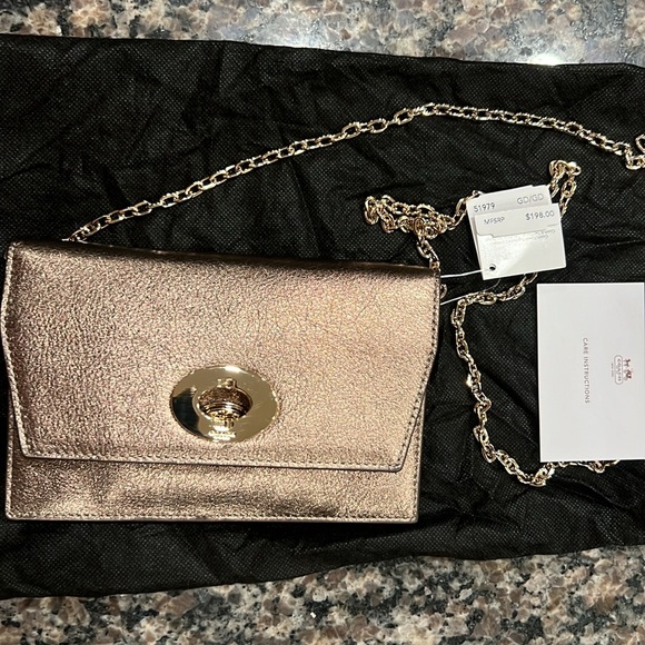 Coach NWT Crossbody bag gold/ dust bag - Picture 1 of 12